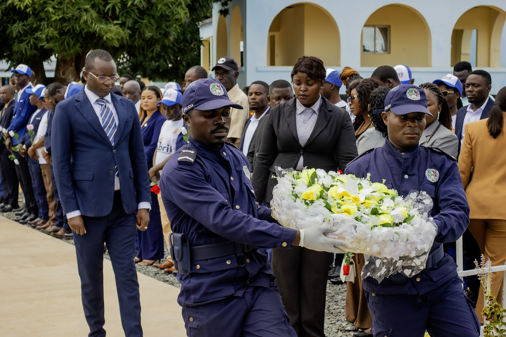 MOXICO-LESTE CELEBRA 4 DE ABRIL COM ESPÍRITO DE PAZ E RECONCILIAÇÃO